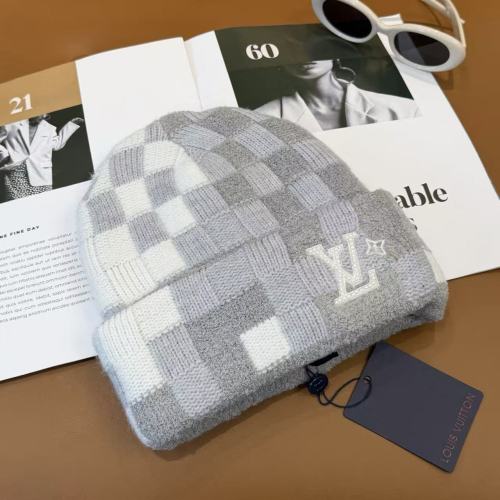 1:1 quality version Gray-White Checkerboard Pearl Logo Beanie 28764661
