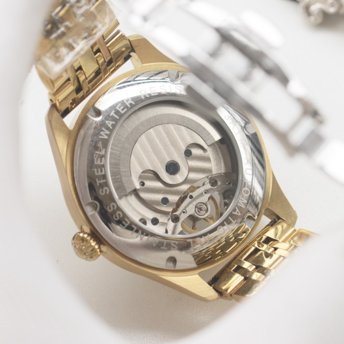 Mechanical Movement Glass-Faced  Watch 7 colors【Dial diameter：42mm 】28764690
