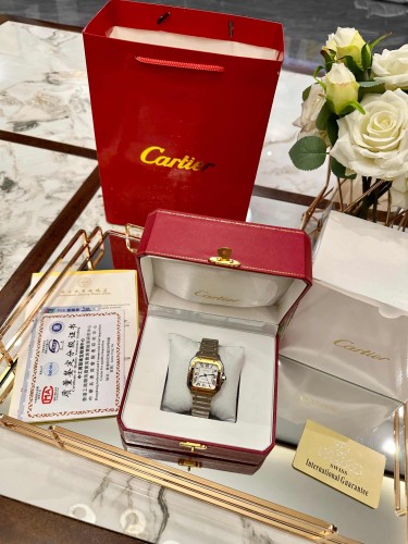 Yellow Gold Bracelet and Mechanical Movement Santos Watch【Dial diameter：36&40 mm 】28764927