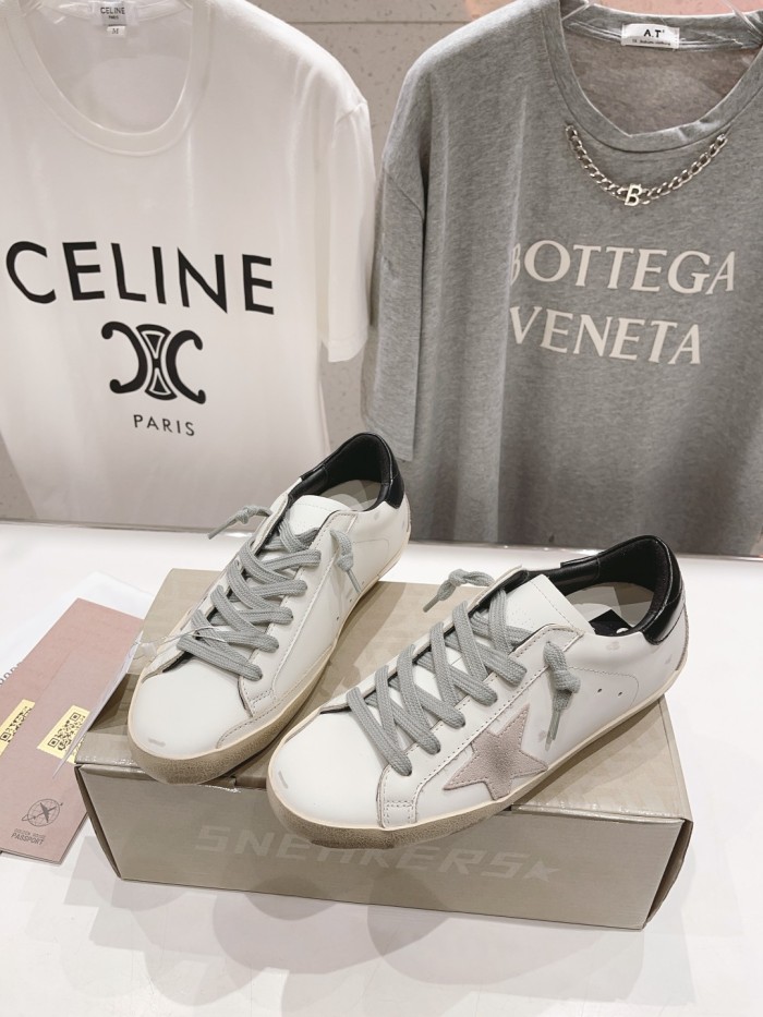 1:1 quality version Custom Cowhide Versatile White Sneakers 28764521