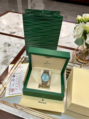 1:1 quality version Land Dweller Mechanical Movement Watch with Aqua Blue Dial 【Dial diameter：40mm 】28770432