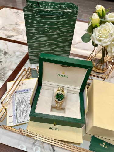 DAY-DATE Green dial and diamond-encrusted gold strap Mechanical movement Watch【Dial diameter：36mm 】28771364