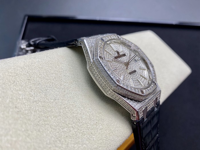 1:1 quality version Royal Oak Collection Moissanite Mechanical Watch【Dial diameter：41mm 】28773699