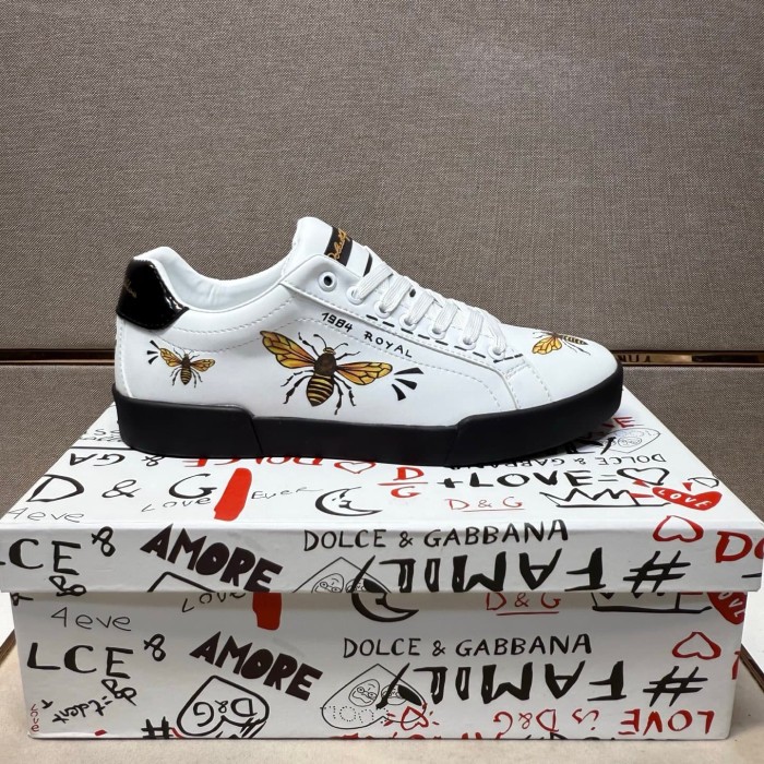 1:1 quality version Heart Crown and Insect Embellishments Casual White Sneakers 28816107