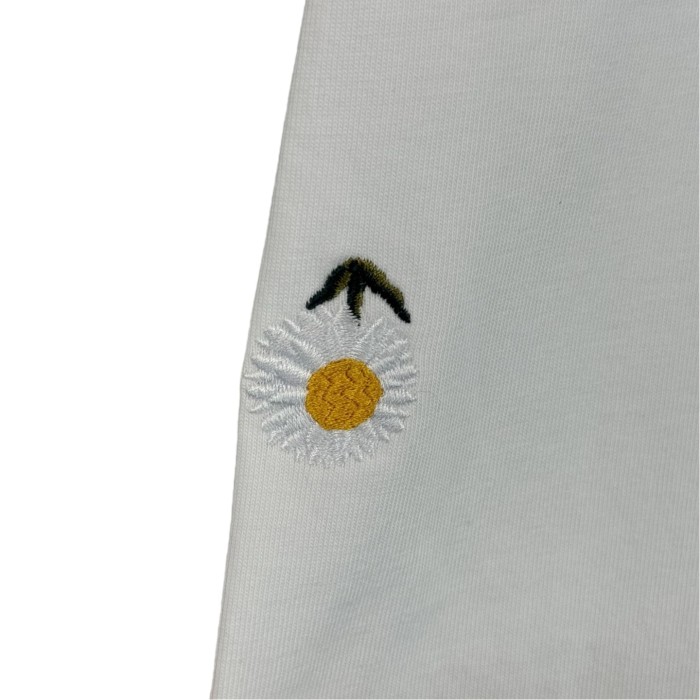 1:1 quality version Daisy Embroidery Badge Crew Neck Tee 28816185