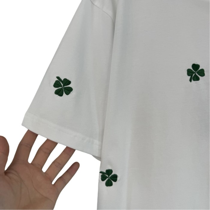 1:1 quality version Clover Letter Logo Embroidered Tee 2 colors 28816184