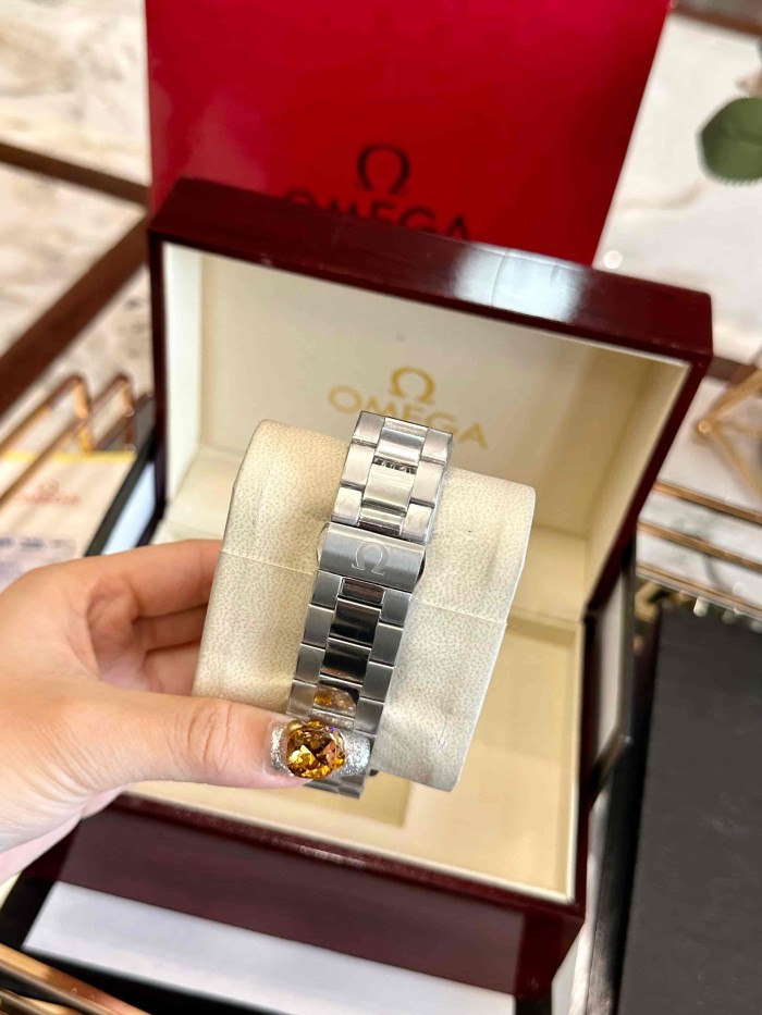 1:1 quality version Speedmaster Series Black Dial Stainless Steel Strap Mechanical Movement Watch【Dial diameter：43mm】28877847
