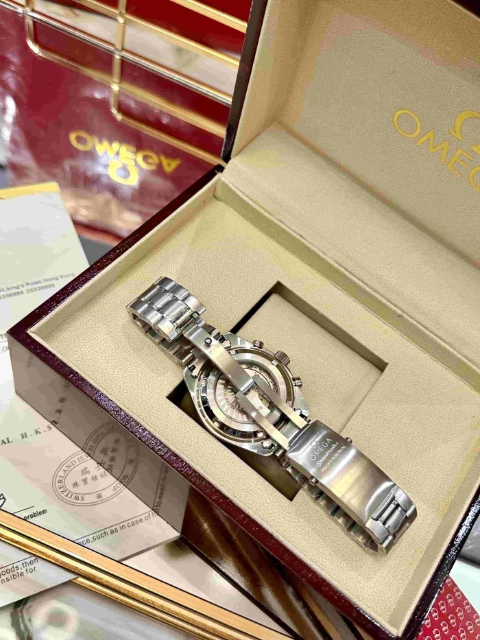 1:1 quality version Speedmaster Series Black White Dial Mechanical Movement Watch【Dial diameter：43mm】28877845