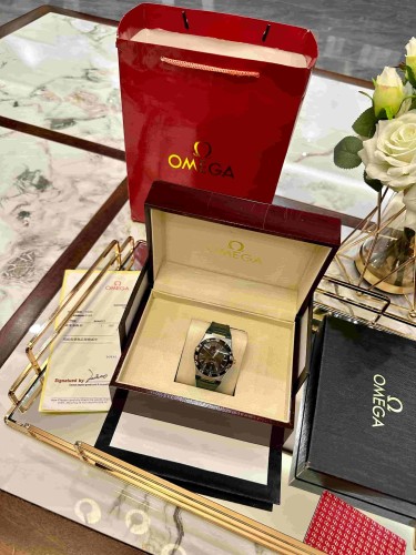 1:1 quality version Constellation Series Black Dial Mechanical Movement Watch【Dial diameter：40mm】28877849