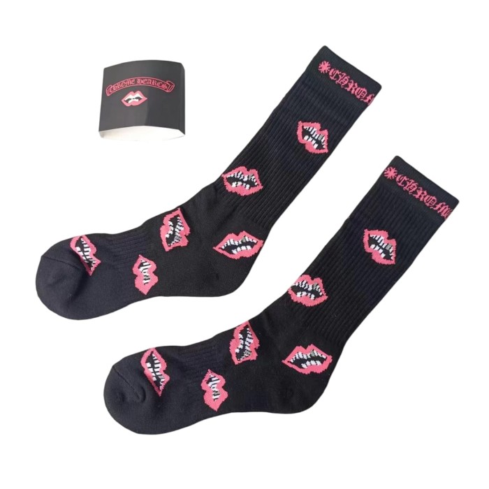 Sanskrit Stripe Graffiti Jacquard Crew Socks 33 colors 28887617