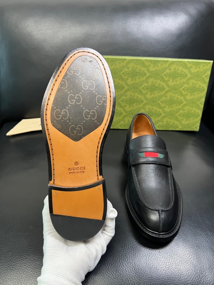 1:1 quality version Red and Green Webbing Men's Loafers 6 colors 28899672