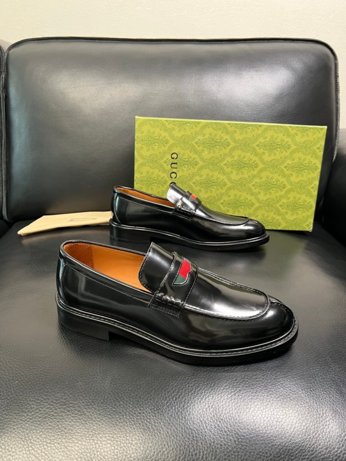1:1 quality version Red and Green Webbing Men's Loafers 6 colors 28899672