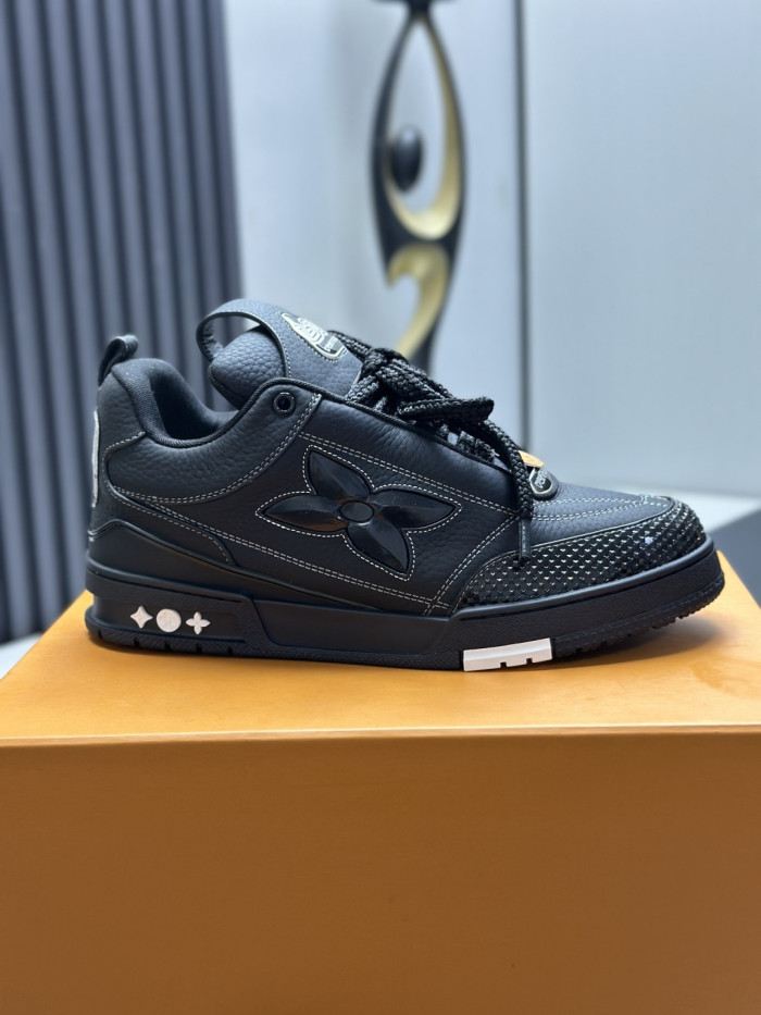 1:1 quality version Black Crystal Fully Embellished Sneaker 28900876