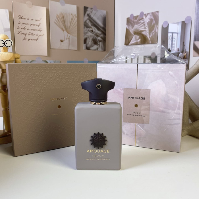 Amouage The Library Collection Opus V-Woods Symphony Parfum,2011 28927035