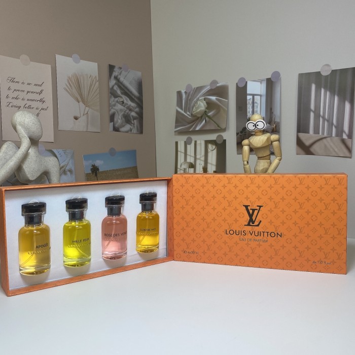 LV Louis Vuitton Mini Perfume Set (4 pieces) with spray heads 28930279