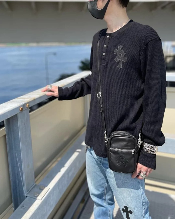 1:1 quality version Cotton Waffle Knit Cross Patch Crew Neck Long Sleeve Sweatshirt 2 colors 28938005