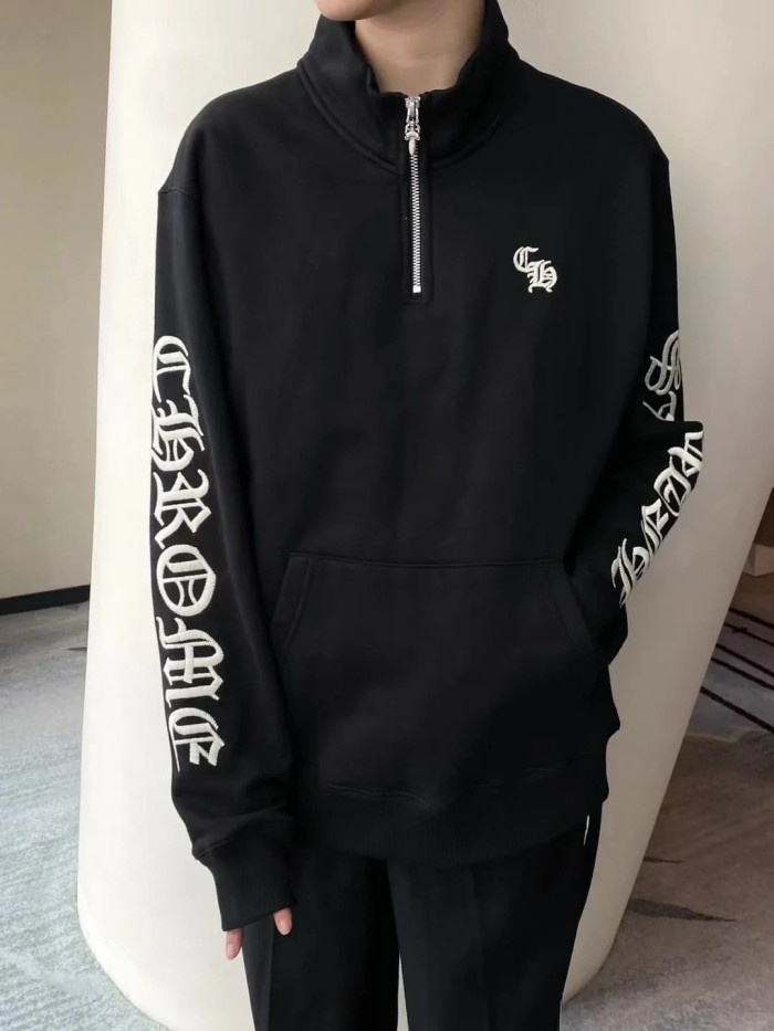 1:1 quality version Gothic Pattern Embroidered Half-Zip Sweatshirt 28938265