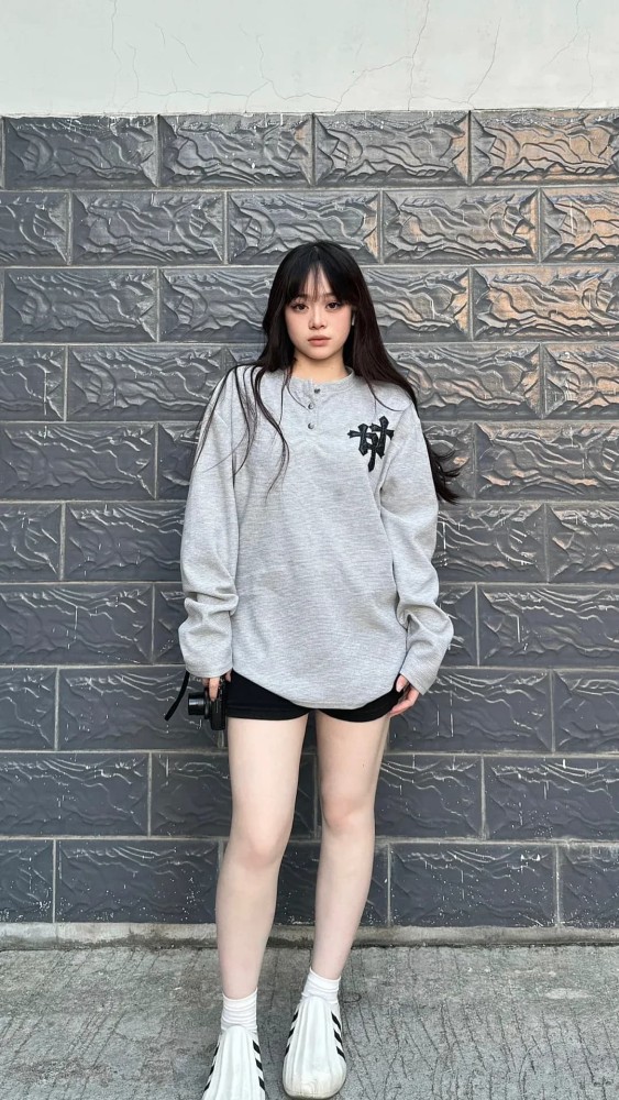 1:1 quality version Cotton Waffle Knit Cross Patch Crew Neck Long Sleeve Sweatshirt 2 colors 28938005