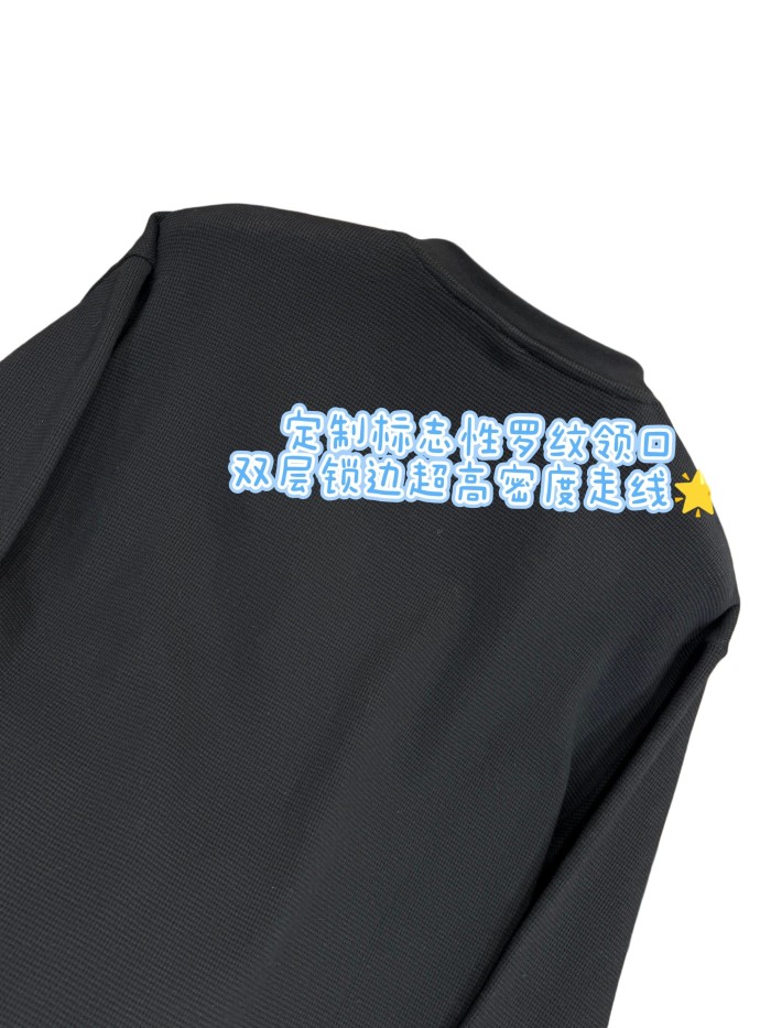 1:1 quality version Cotton Waffle Knit Cross Patch Crew Neck Long Sleeve Sweatshirt 2 colors 28938005