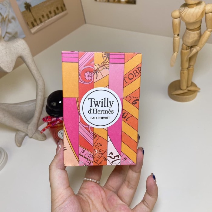 Hermes Twilly d'Hermes Eau Poivree, 2019