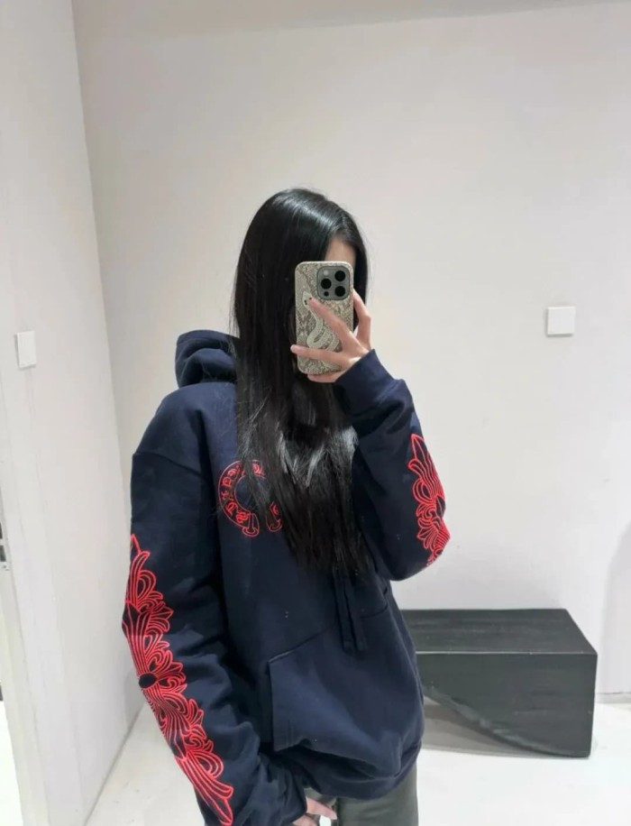1:1 quality version Sanskrit Scroll Print Rubberized Pullover Hoodie 28945488