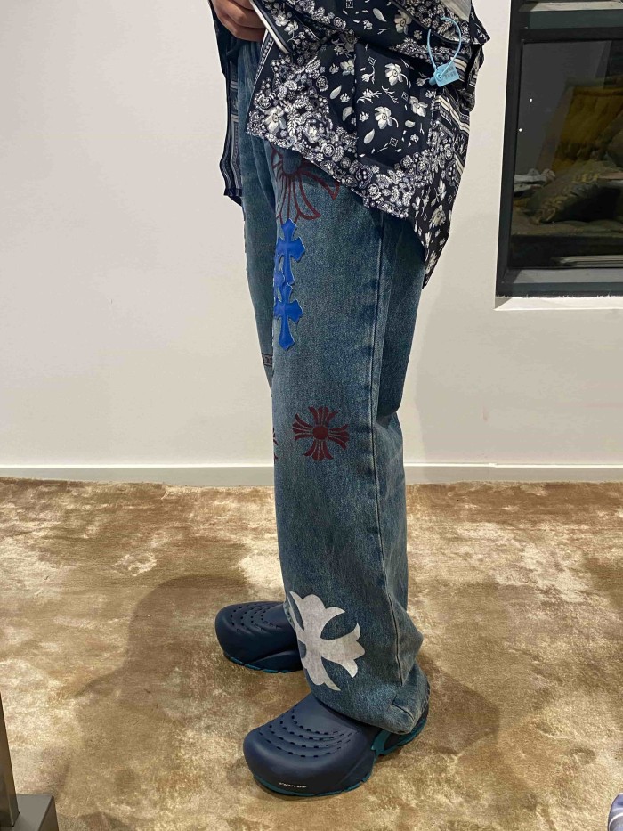 1:1 quality version  blue crosses and red flower appliqués washed blue jeans 28959455