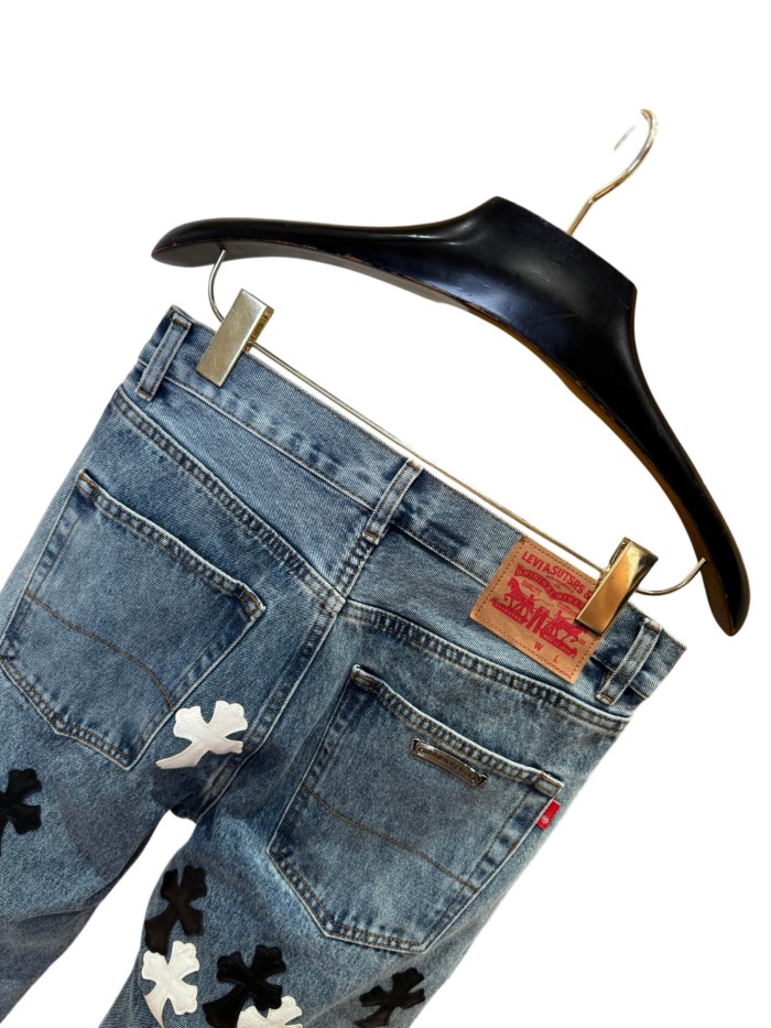 1:1 quality version  washed black and white cross leather jeans 28959651