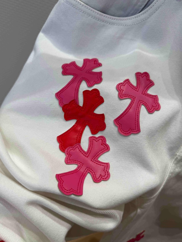 1:1 quality version  pink & white cross leather patch washed jeans 28959540