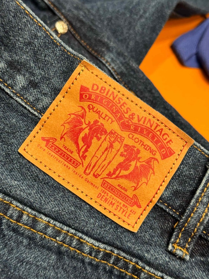 1:1 quality version  orange cross leather appliqués washed jeans 28959532