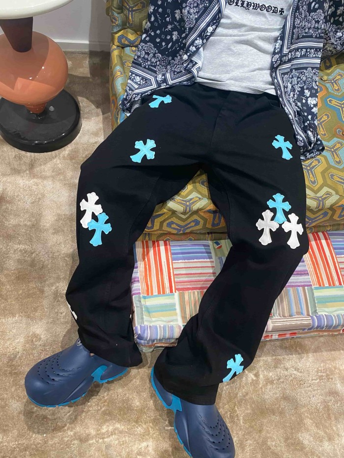 1:1 quality version  white & blue leather cross appliqué washed jeans 28959432