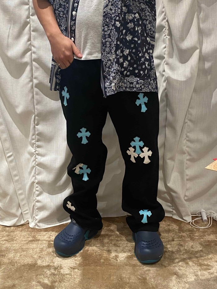 1:1 quality version  white & blue leather cross appliqué washed jeans 28959432