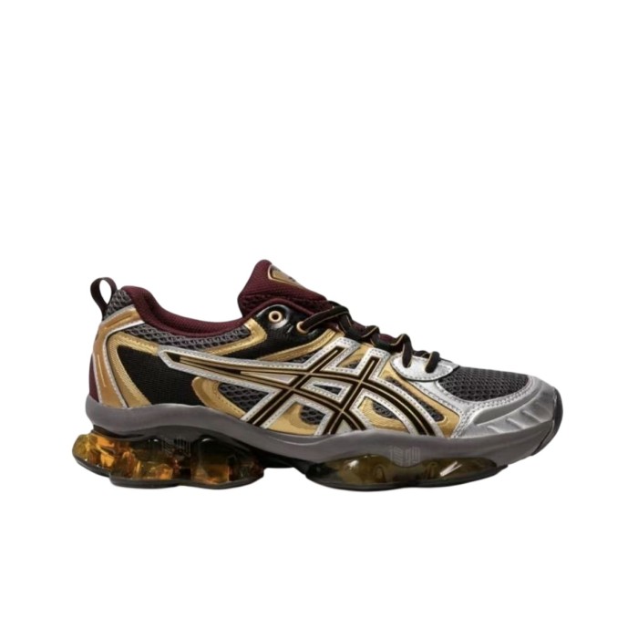 AC GEL-Quantum Kinetic Gold Metallic Functional Running Shoes 28961230