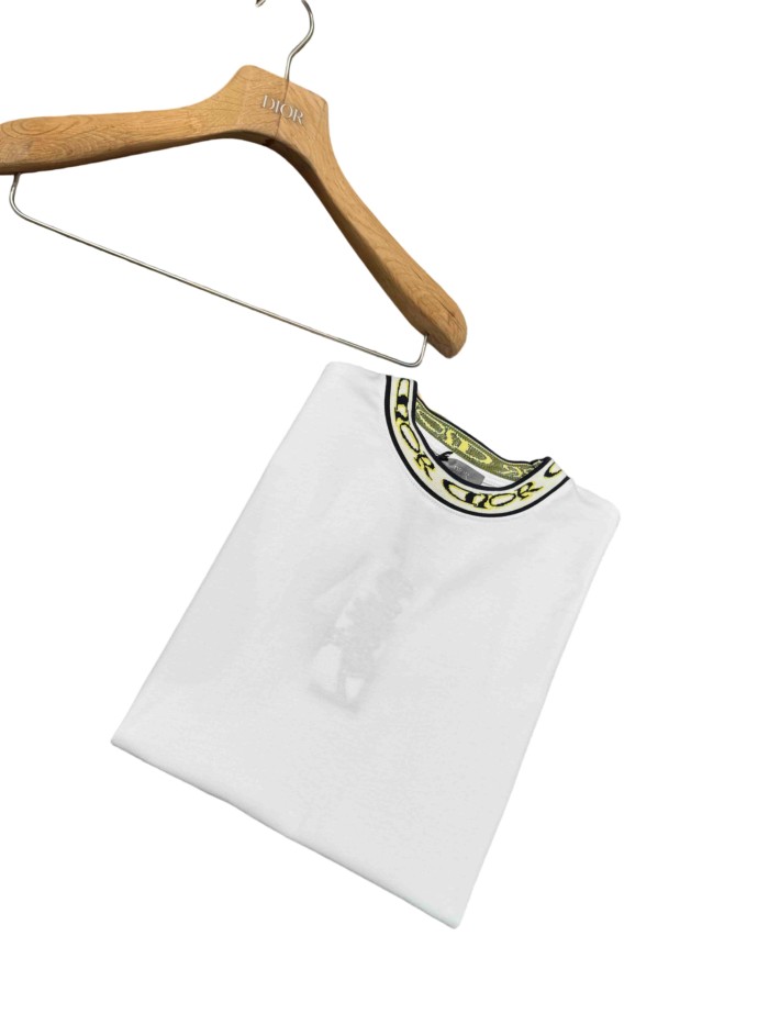 1:1 quality version Co-branded Letter Collar Contrast Embroidered Pattern T-Shirt 28961183