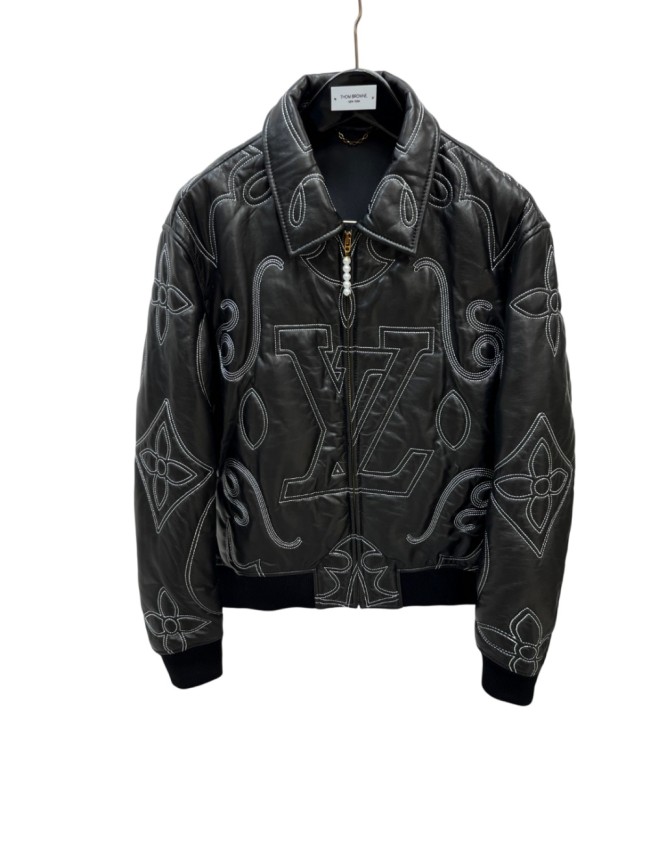 1:1 quality version Arabesque Embroidered Bomber Leather Jacket 28963888