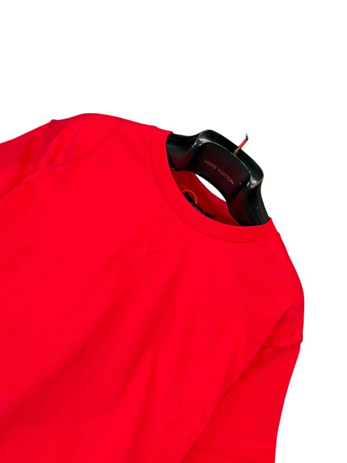 1:1 quality version Embossed Crew Neck T-Shirt 28968188