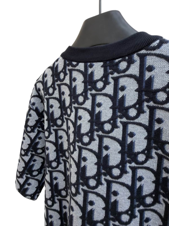 1:1 quality version Dark Blue Color-Blocked Jacquard Knit T-shirt 28968062