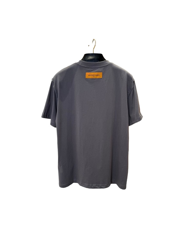 1:1 quality version Three-Dimensional Embossed Logo Crew Neck T-Shirt 28968205