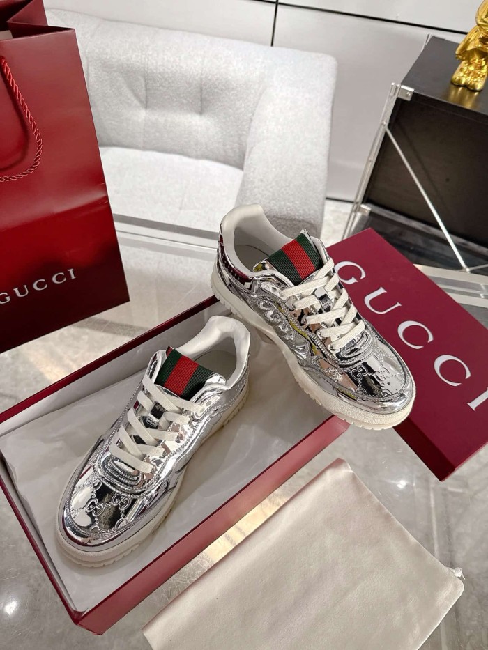 1:1 quality version Gucci Silver Metallic GG Embossed Low Top Sneakers Lace-Up Shoes 28974426
