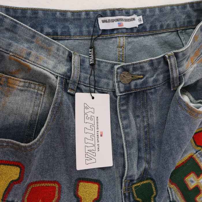 Letter Embroidery Vintage Washed Wide Leg Cargo Denim Jeans 2 colors 28978099