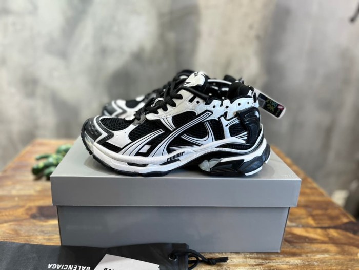 [plus-size shoes] 1:1 quality version Runner 7.5 Generation Sports Shoes 21 colors 28996207