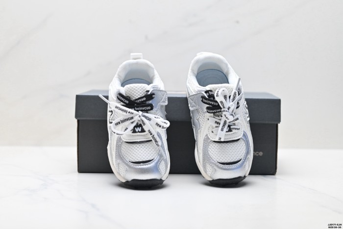 N-logo Mesh Silver-accented Retro Sneakers for Kids 2 colors 28997972
