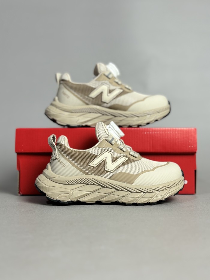 N-logo Rotary Buckle Breathable Mesh Outdoor Sneakers for Kids 4 colors 28997958