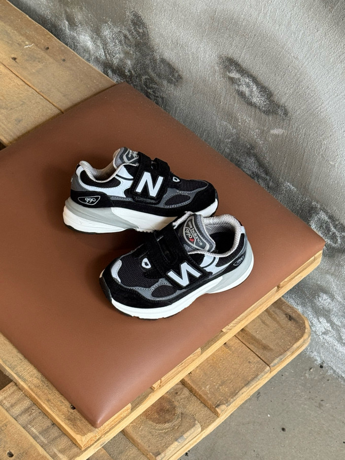 990V6 Hook And Loop Sports Shoes for Kids 5 colors 28999108