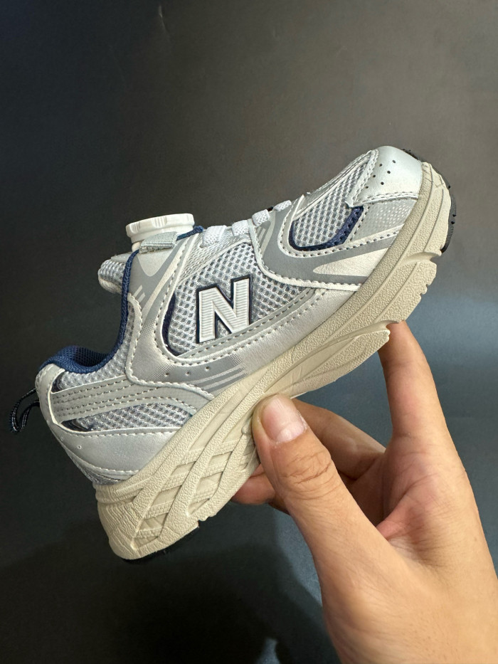 530 Rotating BuckleChunky Retro Sneakers for Kids 4 colors 28999003
