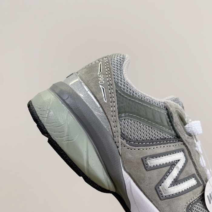 NB990 Lace-Up & Hook & Loop Retro Running Shoes for Kids 9 colors 28998857