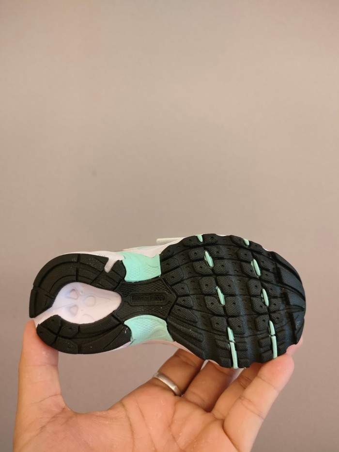NB530 Hook & Loop Jogging Shoes for Kids 10 colors 28998854