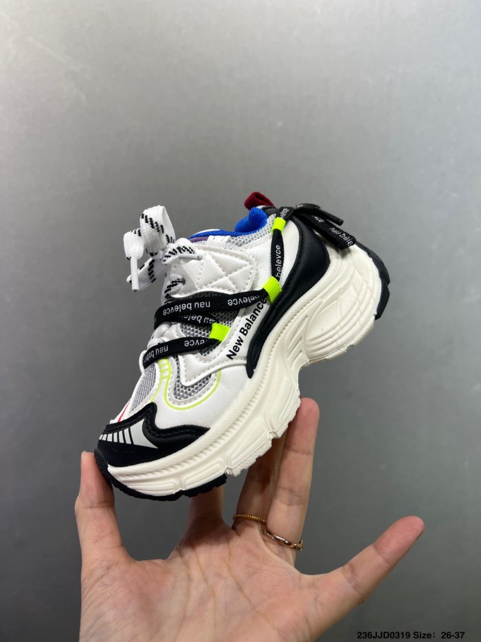Mecha Techwear Mesh Chunky Running Sneakersfor Kids 3 colors 28998738