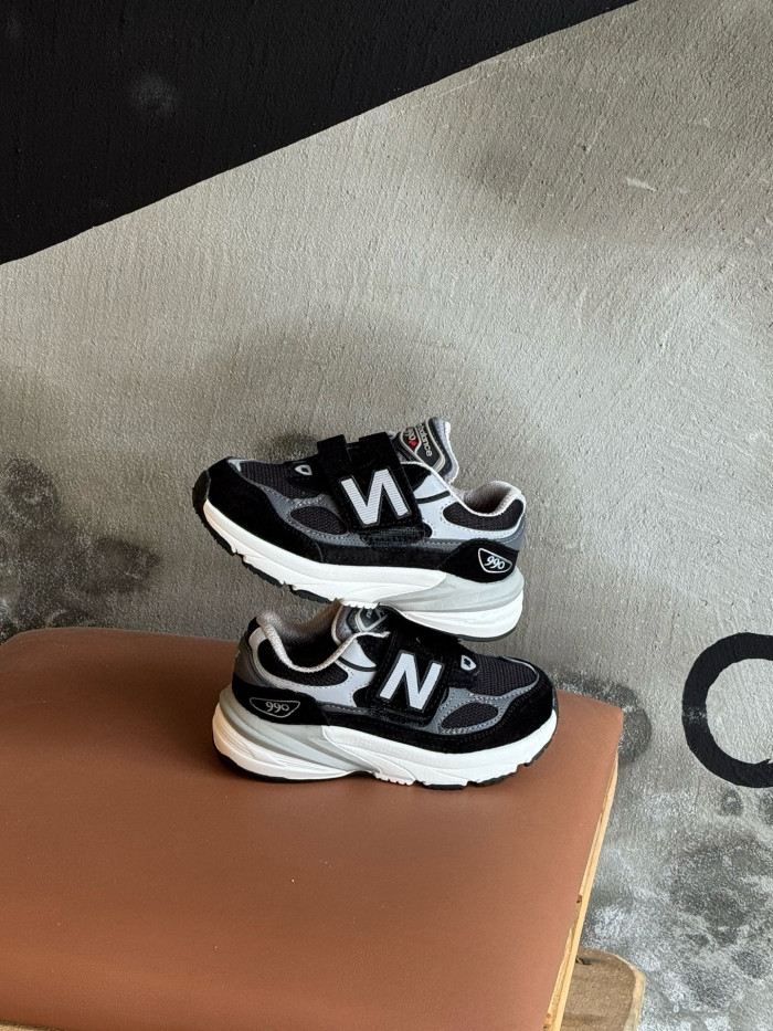 990V6 Hook And Loop Sports Shoes for Kids 5 colors 28999108