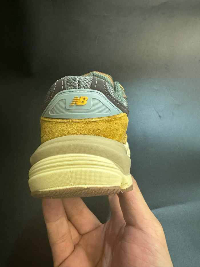 990V6 Hook And Loop Sports Shoes for Kids 5 colors 28999108