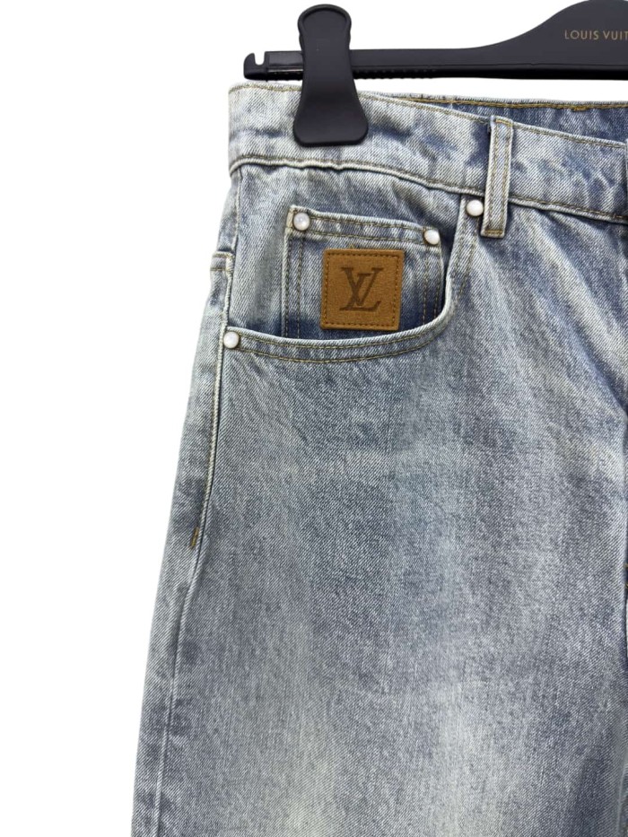 1:1 quality version Patch Letter Denim Jeans 28998985
